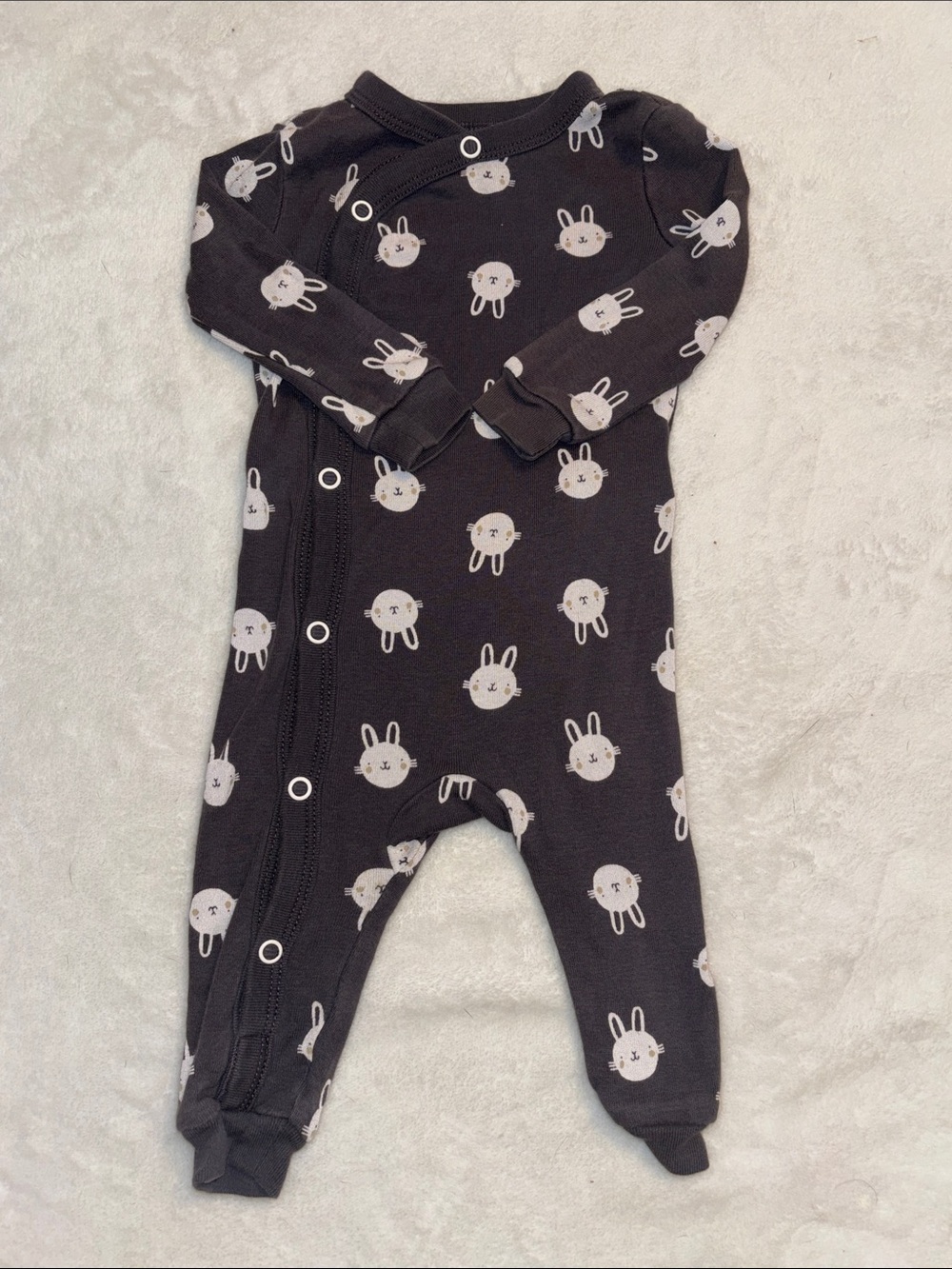 Joe fresh gray Bunny Print Footed One-Piece for Kids sleeper 3-6 months
